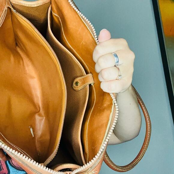 Vintage DOONEY & BOURKE 90s Black Tan Pebbled Leather Crossbody Strap Handbag - Picture 11 of 11